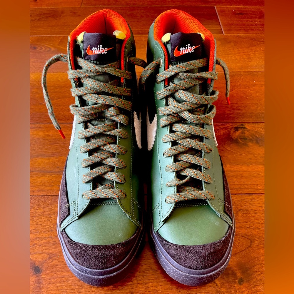 Nike blazer mid ‘77 vintage army olive/summit white